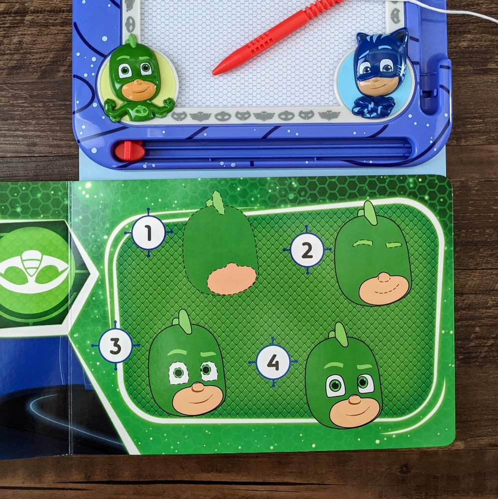 PJ Masks Learning Series Magnetic Drawing Pad - Picture 4 of 6